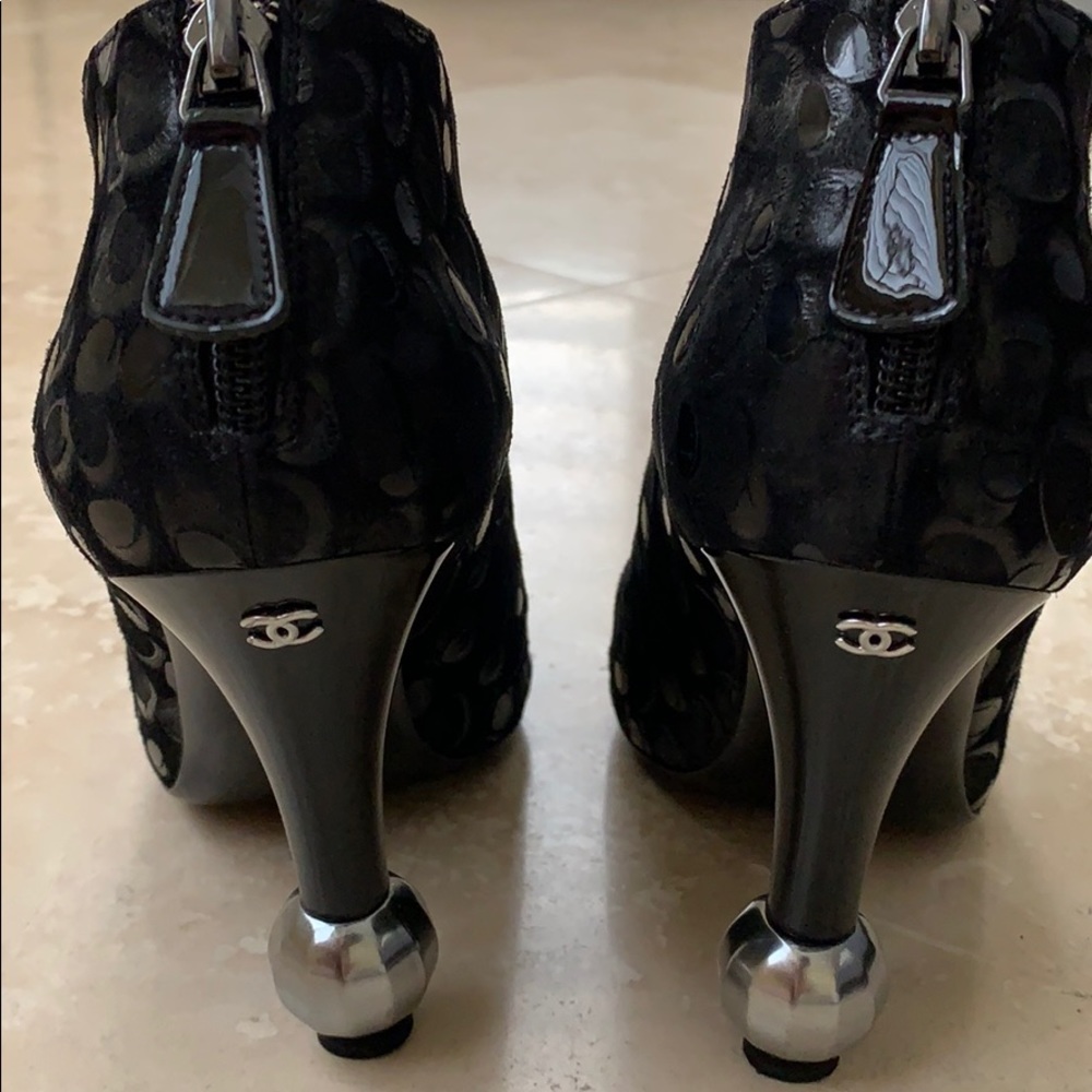 Chanel bootie Size 40 - Picture 2 of 4